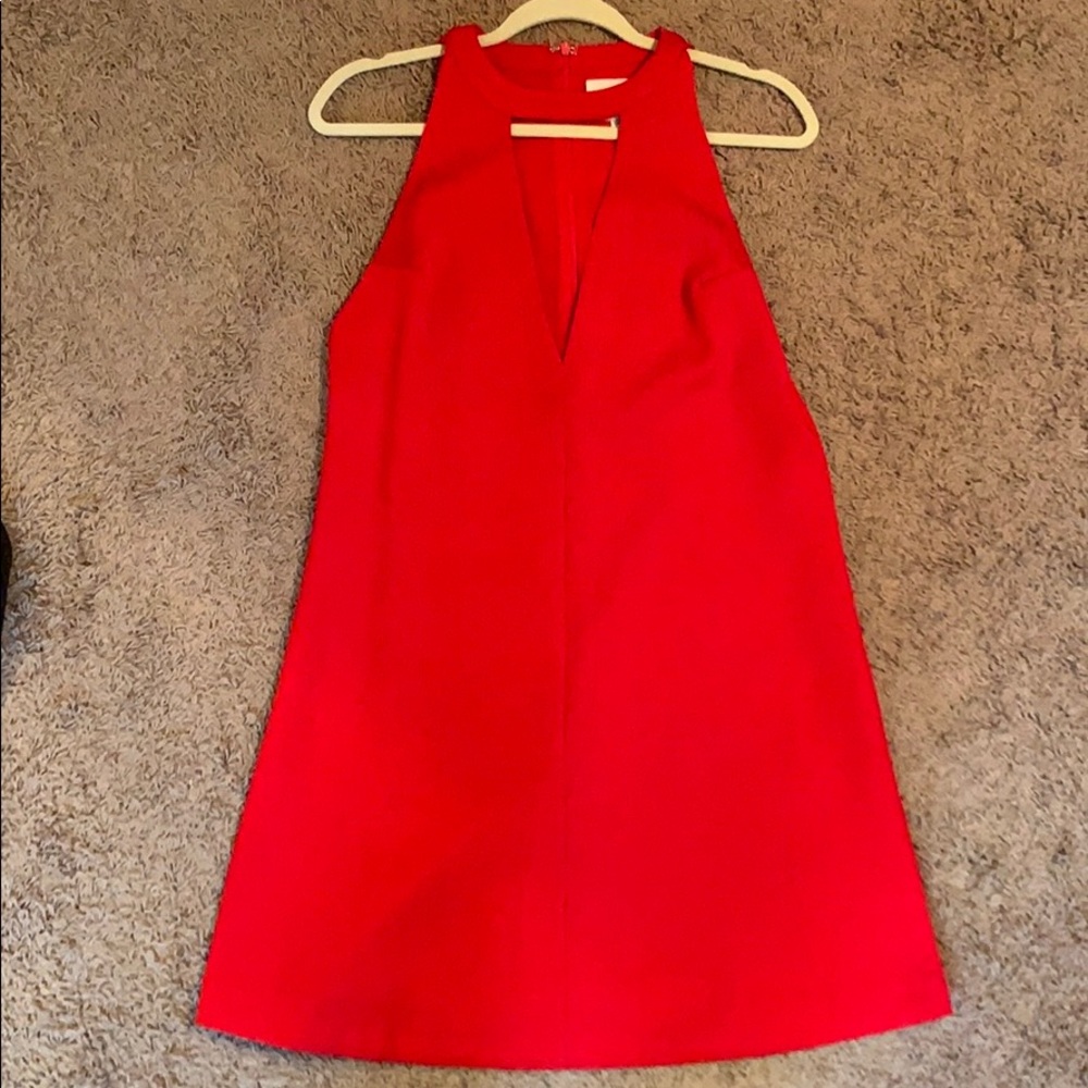 Red Dress - Picture 2 of 3